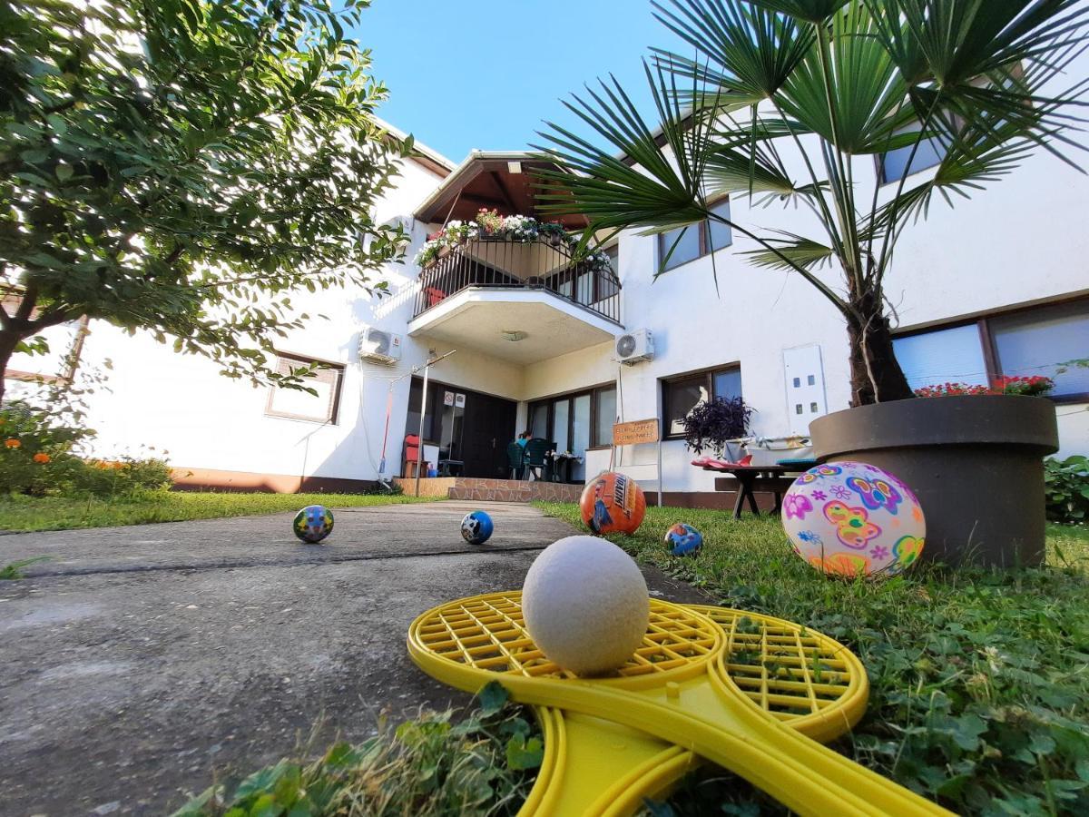 Apartmani Sunflower Sremski Karlovci Bagian luar foto